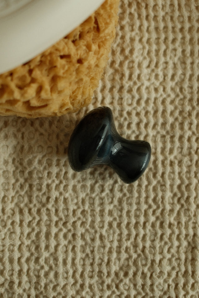 Natural Agate Mushroom Gua Sha Massager For Eye Care (Pair)